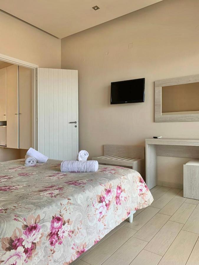 Saradari Beach Hotel - Adults Only Hersonissos  Dış mekan fotoğraf